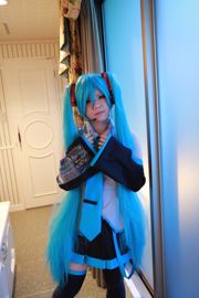 田中真奈「VOCALOID」初音未來【Cosplay Channel】