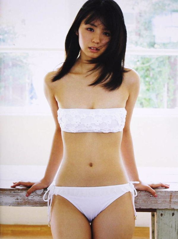 Rina Koike "17 anos" [PB]