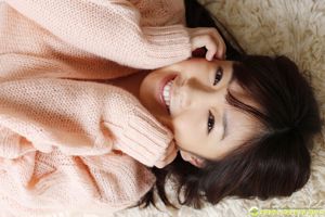 Yua Saito << Défiez une pose sexy avec un sourire innocent!