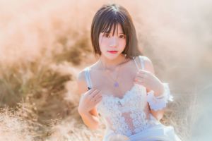 Coser Sakura Momoko „Romance in the Wild”