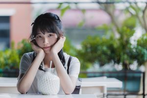 [网红Coser] 西瓜 《制服》