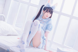 [COS Welfare] Weibo Girl Paper Cream Moon Shimo - Dienstmädchenkleid