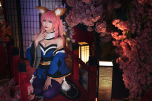 [Cosplay-Foto] Anime-Bloggerin Teppanyaki Ghost Dance mit Original-Skin von Tamamo-mae