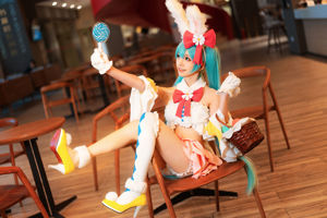 [Net Red COSER Photo] Blogger anime Kitaro_ Kitaro - Hatsune Bunny Girl