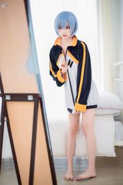 [Cosplay] Anime-Blogger Kitaro_Kitaro - Rem Sportswear
