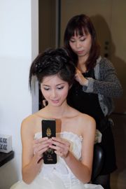 Người đẹp khí chất Đài Loan Emily "Váy cưới trắng đẹp"
