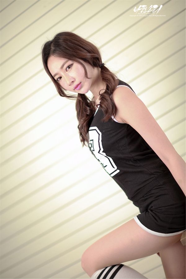 Shen Haili "Yue Dong 13" Photo Picture