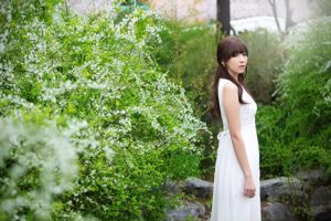 Filmación al aire libre del "Hermoso vestido blanco" de Li Enhui