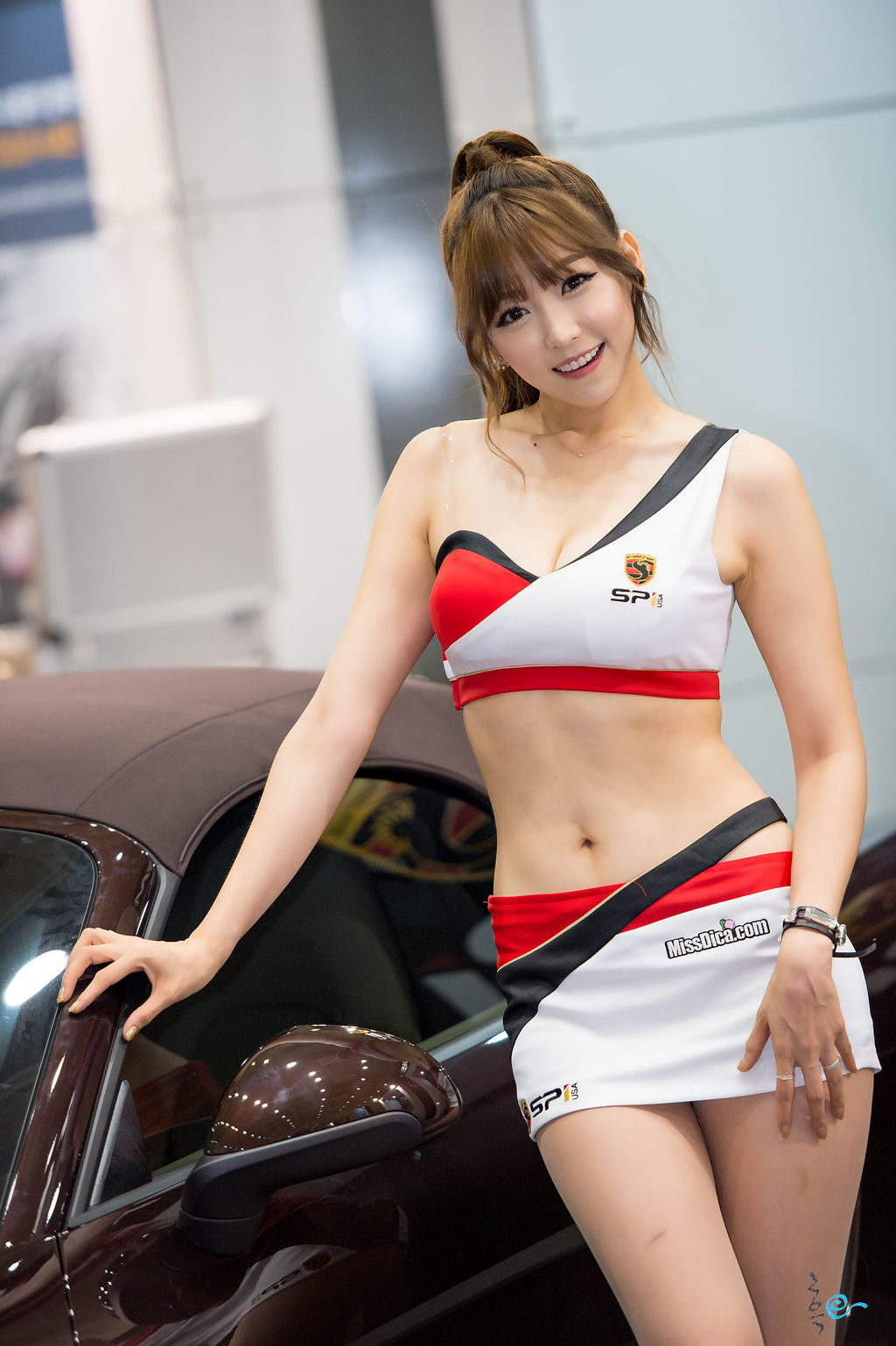 Li Enhui "Sports Car Booth" [Korean Car Model] Picture Collection Page 6 No.48e8be
